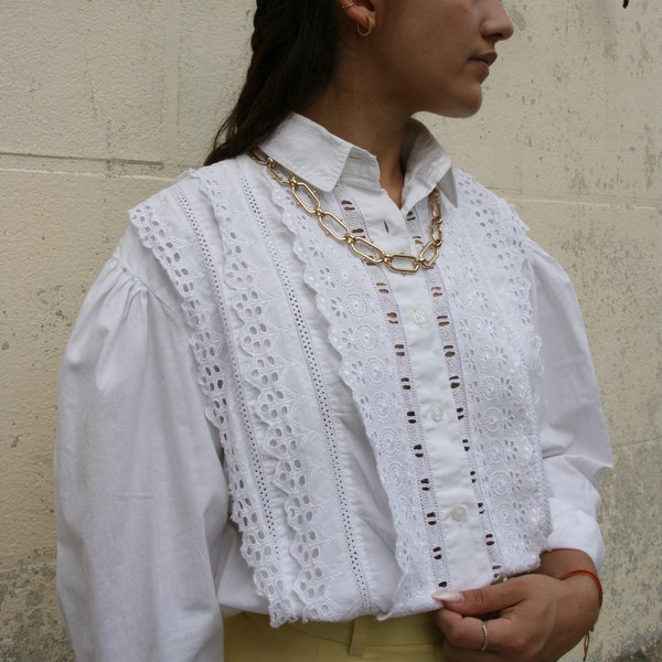 Bohemian style vintage white cotton blouse - Bohemian shirt - Size 42 (FR) - French vintage - Pleated and lace blouse - Puffy sleeves - L