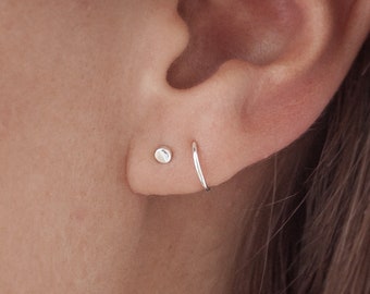 Spiral Point Earring - Dot earring - Mini hoop earring - Earring no piercing - Spiral hoop - Silver earring