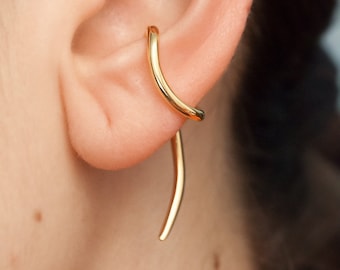 Pendulum Ear Cuff · Sculptural earring · Silver ear cuff · 24k gold vermeil · Edgy earring · Contemporary earring · Conch ear cuff