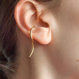Pendulum Ear Cuff Sculptural earring Silver ear cuff 24k gold vermeil Edgy earring Contemporary earring Conch ear cuff image 5