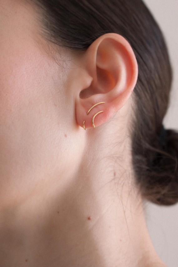 Brisa Climber Earring · Custom size · Sculptural earring · Edgy earring · Huggie earring · Ear climber · Sterling silver · 24K gold vermeil