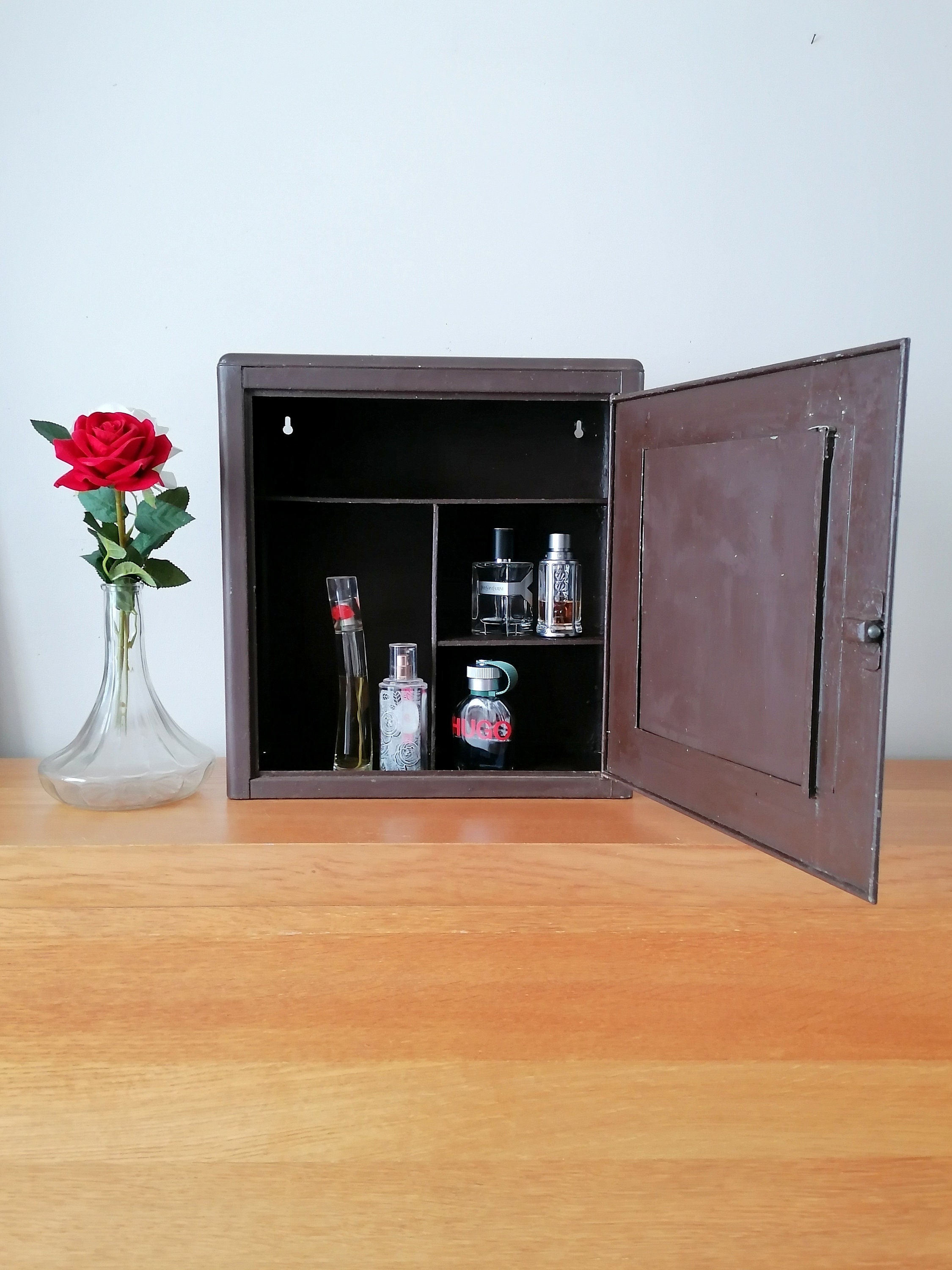 Armoire Pharmacie Métallique, Armoire Vintage, De Toilette, Industrielle, Bathroom Decor, 1950, Mid Century