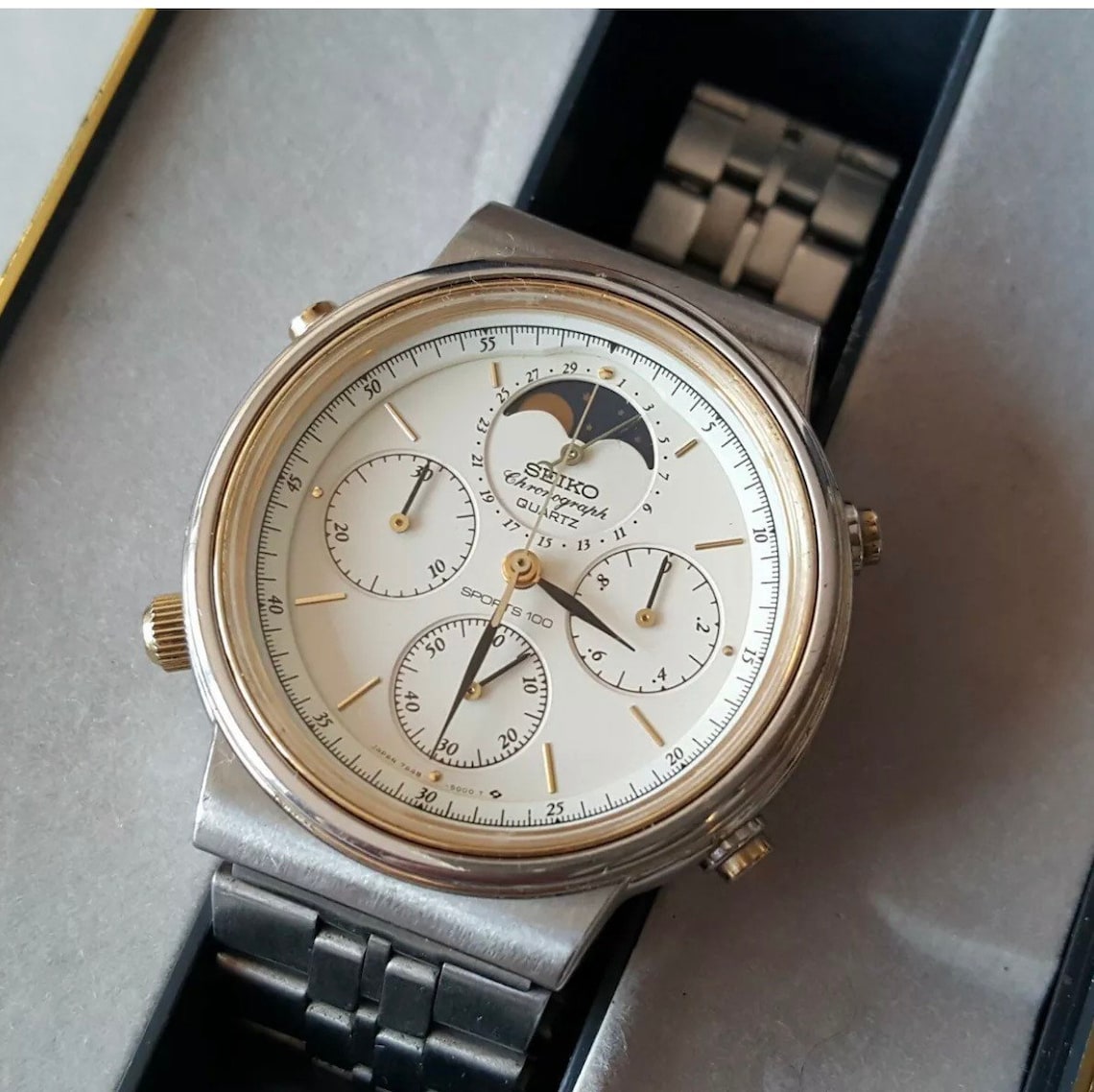 Rare Seiko Moon Phase Quartz Chronograph watch & Box Etsy