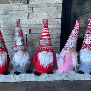 Washington State University WSU tumore al seno e gnomi di peluche di Natale