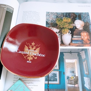 Petite Vintage French Canard-Duchêne Champagne Ashtray – Burgundy Wine Color, French Barware Gift, Longchamp Collectible