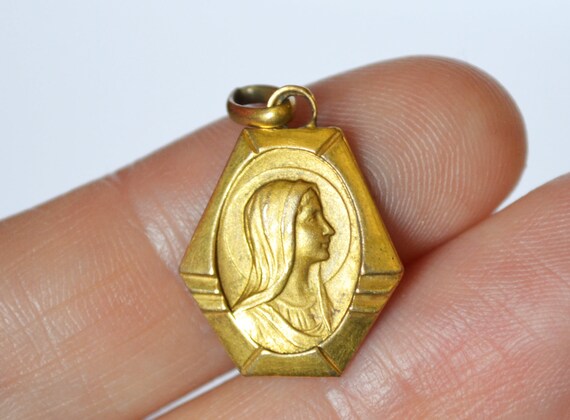 Virgin Mary Pendant Gold Plated Saint France Vintage - Saint Mary Gold Pendant Virgin Mary Pendant Gold Plated Saint France Vintage - Saint Mary Gold Pendant