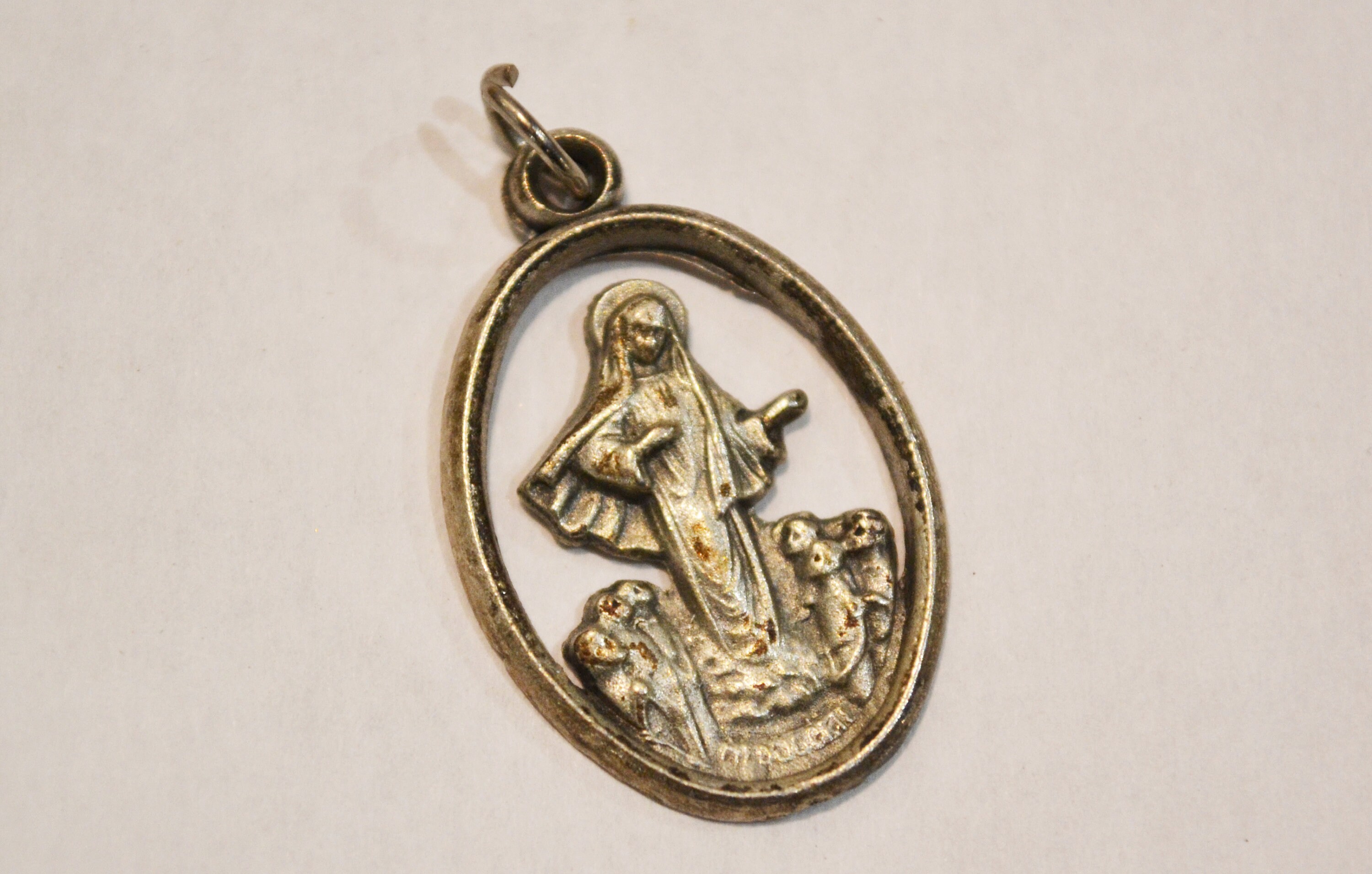 Médaille de Medugorje. Catholique, Bosnie, Médaille Religieuse, Antique