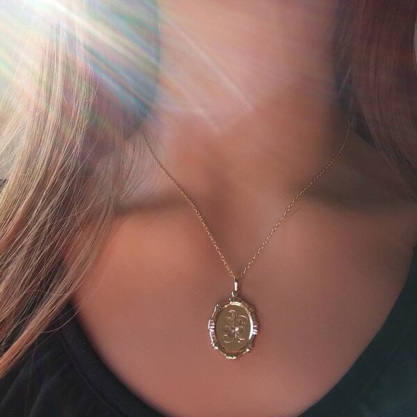 Flower Power Necklace, Floral Jasmine Gold Necklace, Layering Necklace, Floral Charm Necklace, 14K Gold Gilled Chain, Gift Under 30 Dollars.