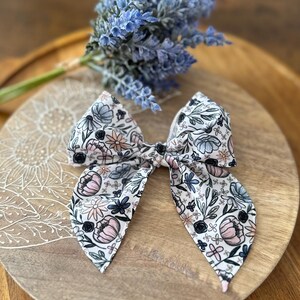 Spring Flowers Polyester Hair Bow for Girls, Hair Bows for any Occassion, Beautiful Bow, Gifts for her, Floral Hair Bow, Spring Fashion Bow