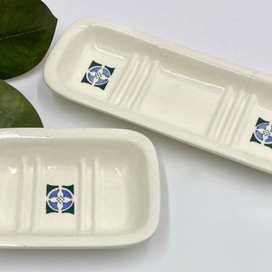 Vintage Ceramic Bathroom Accessories | Arts & Crafts Style Pottery Dishes | Soap Dish | Toothbrush Dish | Glazed Pottery Trinket Dishes