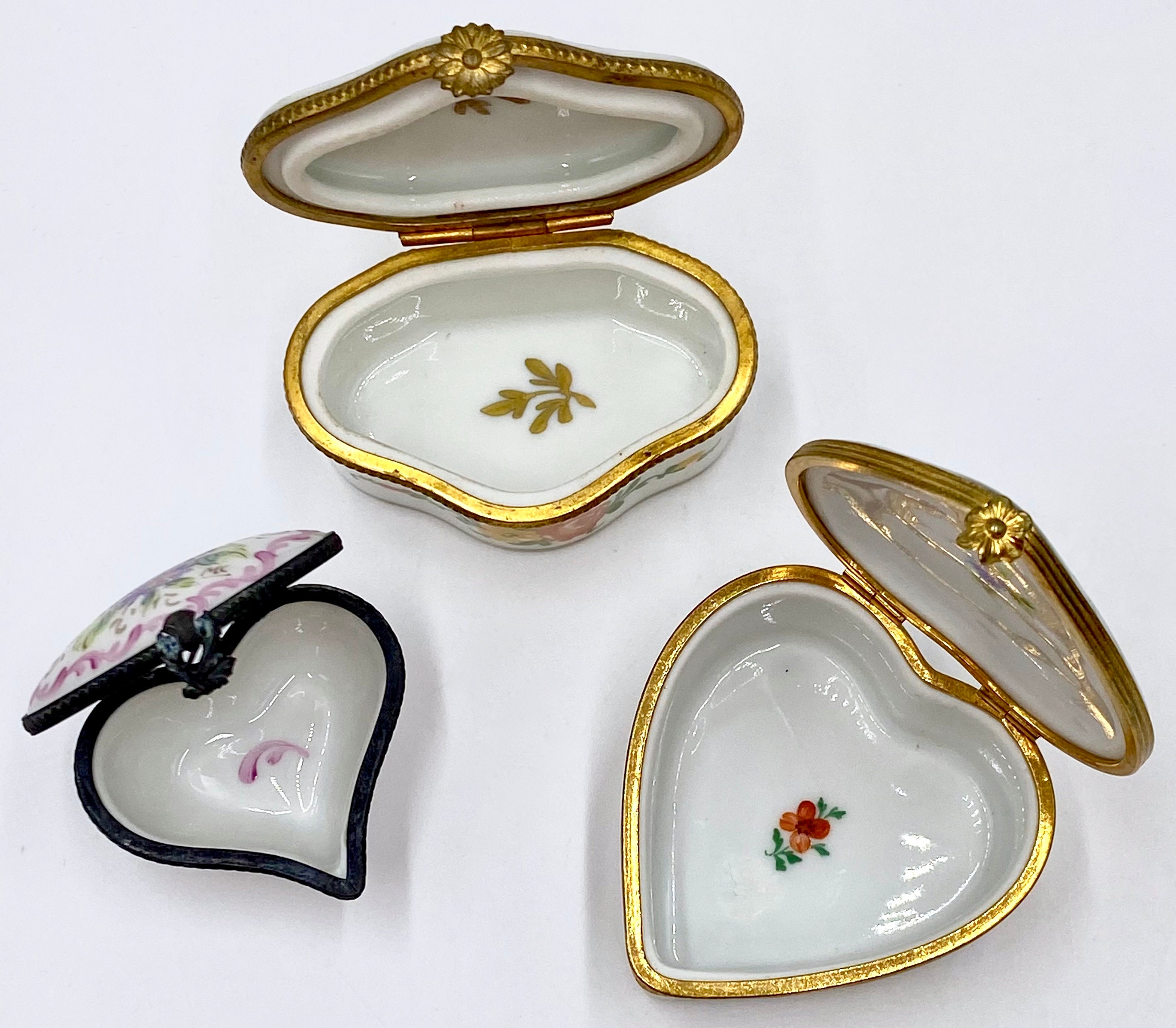 Lovely Vintage Porcelain Trinket Box | Collectible Limoges