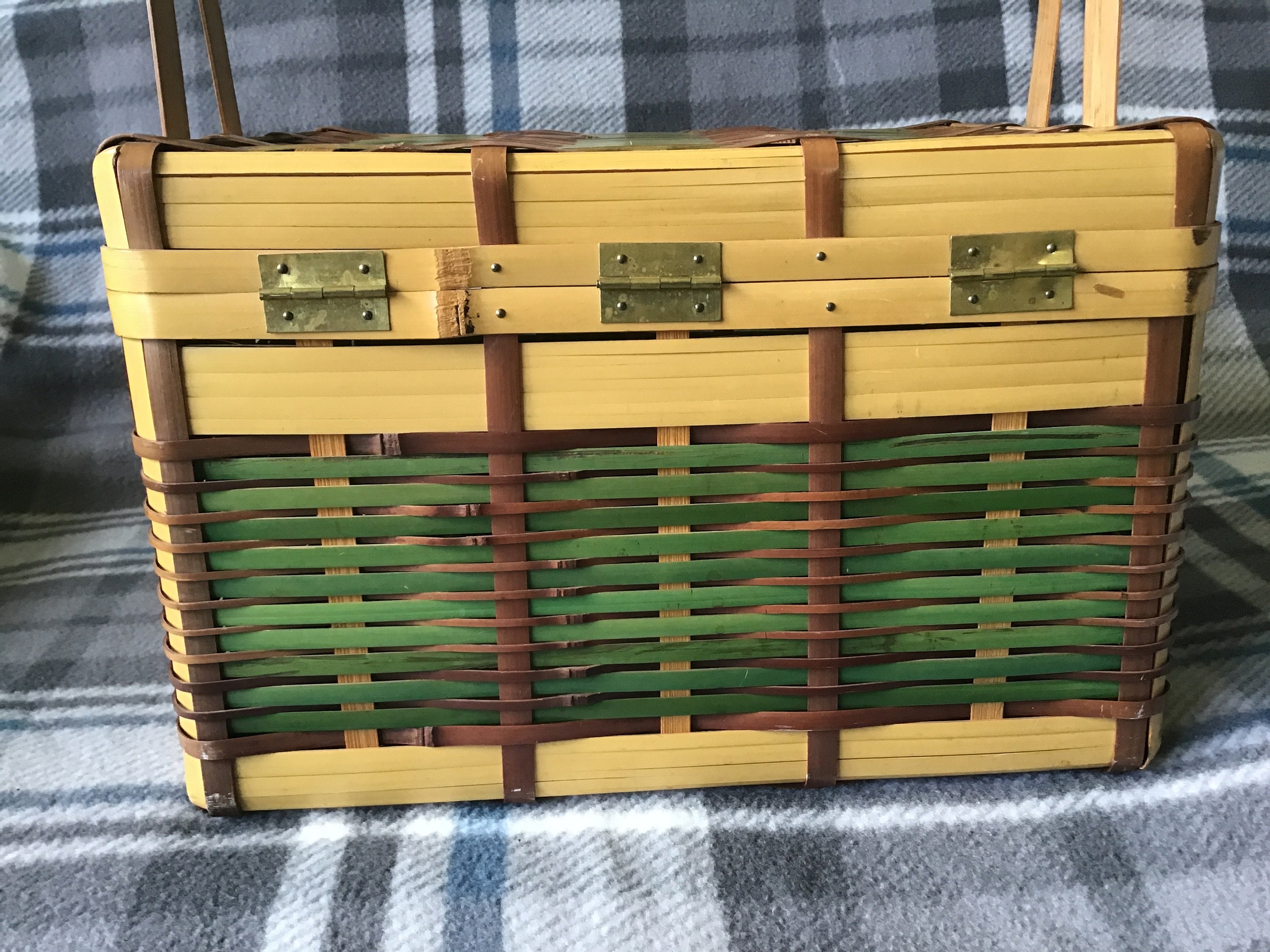 Vintage Bamboo Picnic Basket, Farmhouse, Rustic, Country Kitchen