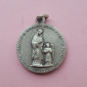 Very rare religious antique silvered medal pendant medaillon medallion of Holy Mary and Child Jesus, Angel, Archangel of Roma.
