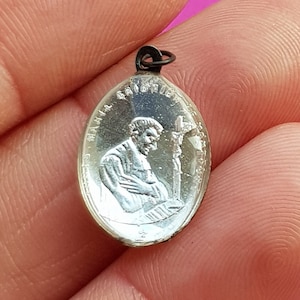 Rare stunning antique medal pendant holy charm resine of Saint Louis-Marie Grignion de Montfort and Holy Mary our Lady, the Miraculous Medal