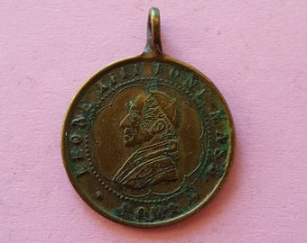 Religious antique Catholic copper medallion pendant medal of Pope Leone XIII Pontifex Maximus Roma Blessed Virgin Holy Mary.