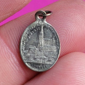 Religious silver (MARKED) catholic medal pendant, holy charm of Virgin Mary, Holy Mary Our Lady of Montaigu, Scherpenheuvel, Belgium.