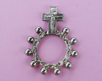 Religious French silvered catholic "Crowns of Thorns" finger chaplet decade rosary ring pocket dizainier beads crucifix.