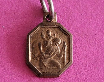 Hermoso colgante de medalla antigua francesa católica chapada en bronce, medallón sagrado de San Cristóbal Cristóbal, medalla de viajero.