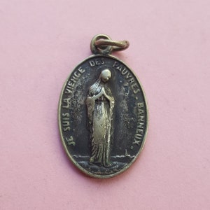 Religioso argento placcato medaglia ciondolo, fascino santo, medaillon del Santo Gesù Cristo Nostro Signore e Nostra Signora, Vergine Maria di Banneux, Belgio.