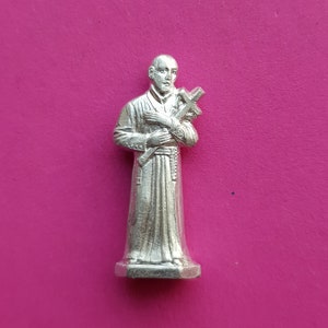 Religious antique silver plated French catholic pocket shrine relic relique porta saint with statue of Saint Gerard Majella, Sint Gerardus.