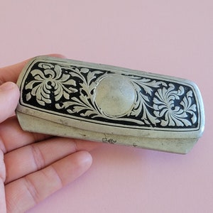 Museum old antique silvered glasses case with hinged lid, spectacles box, metal case, antique Eyewear, beautifully decorated with leaf motifs. image 1