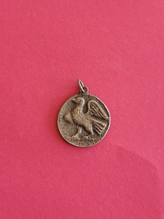 Beautiful vintage silver plated memory charm coin… - image 3