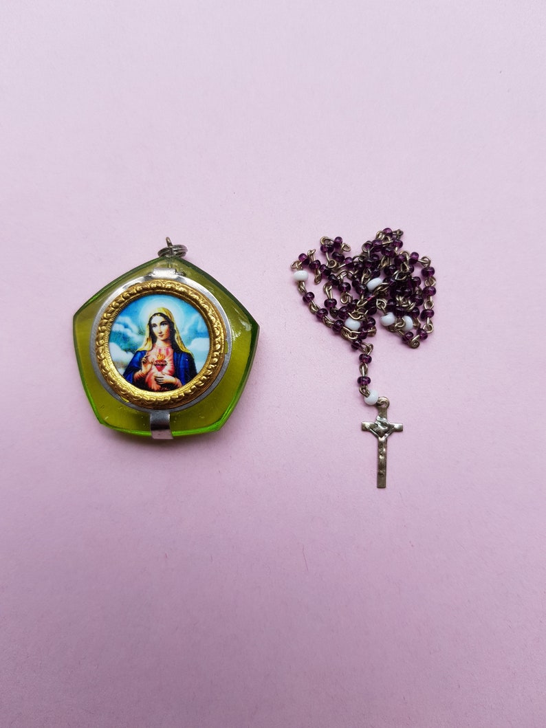 Stunning religious vintage silvered catholic rosary case miniature box container collectible Holy Virgin Mary with purple and white Rosary.