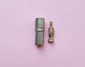 ねみぃ4月1日購入　アンティーク　フランス　真鍮　女神 子供　4枚セット 宗教的アンティーク銀メッキのフランスカトリックポケット神社遺物