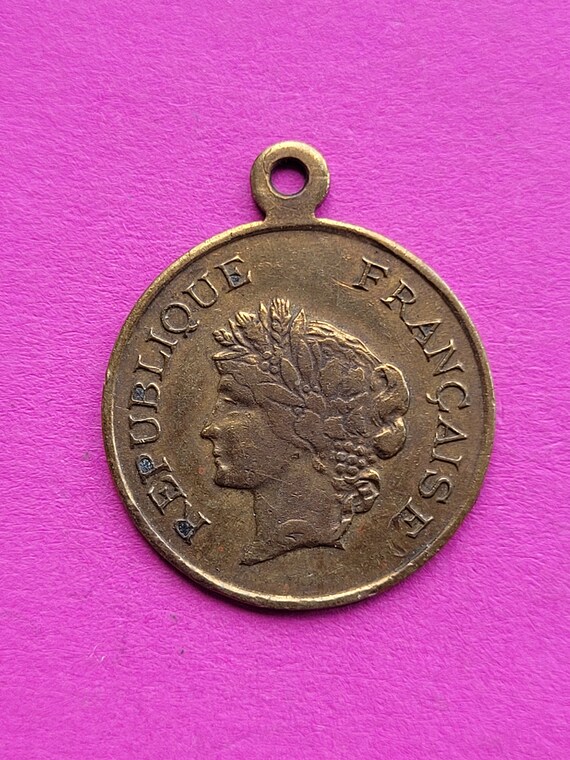 De la Médaille Coloniale à la Médaille d'Outre-Mer, 186 ans d'opérations ! | Chemins de mémoire