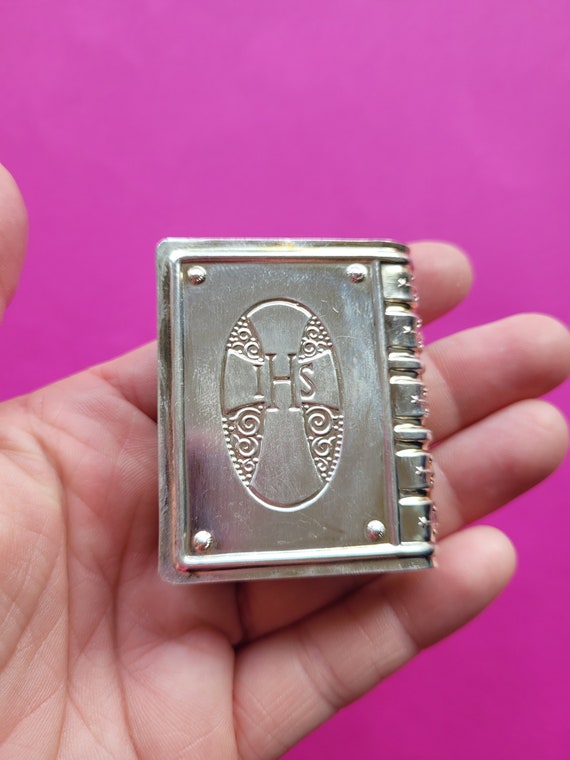 Vintage silver plated Catholic Rosary Case Miniat… - image 8