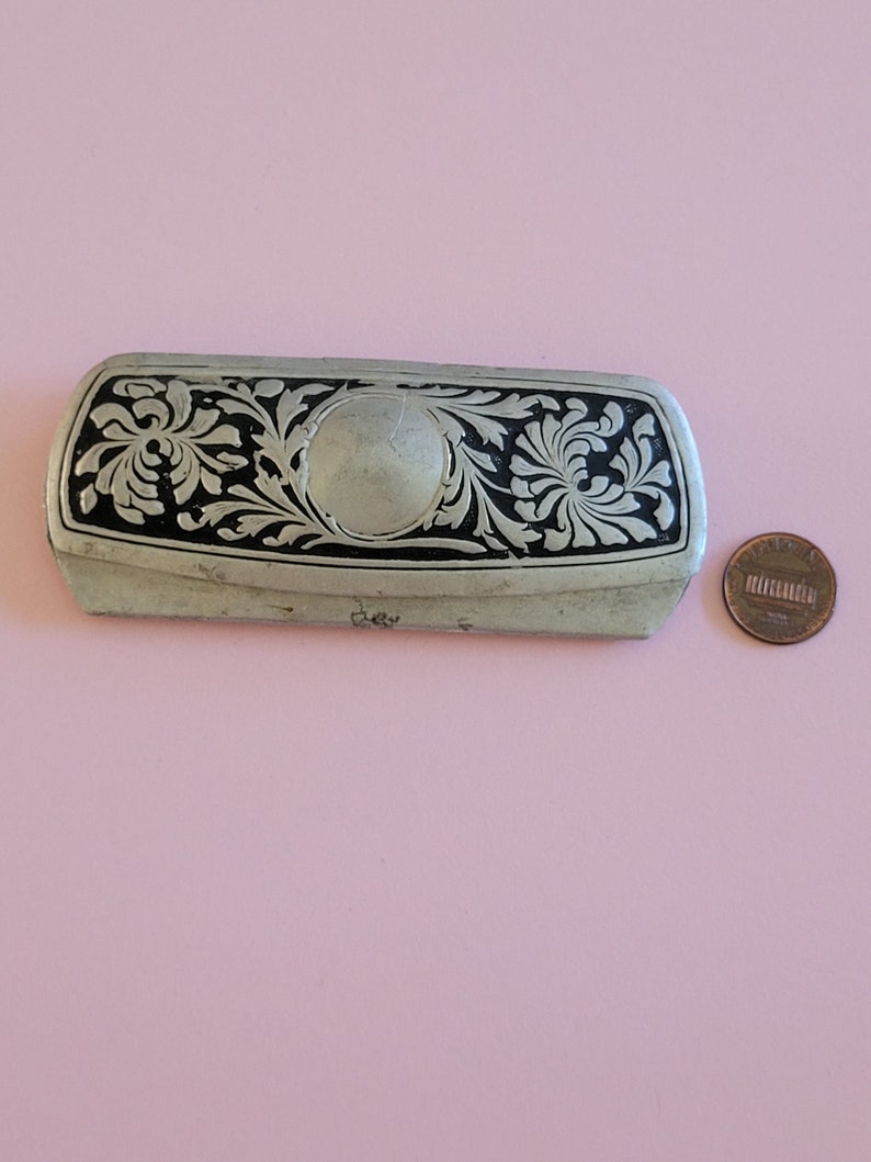 Museum old antique silvered glasses case with hinged lid, spectacles box, metal case, antique Eyewear, beautifully decorated with leaf motifs. image 6