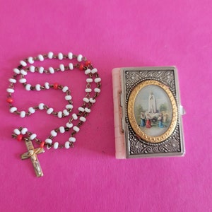 Religious antique silver plated pocket shrine relic relique with rosary of Our Lady of Fatima, Nossa Senhora Do Rosario De Fatima 1917.