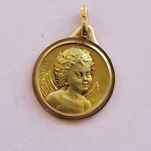 Splendido ciondolo medaglia religiosa in argento placcato oro santo fascino, medaillon di Raffaello cherubino (angelo) angelo custode, Angelo con fiori