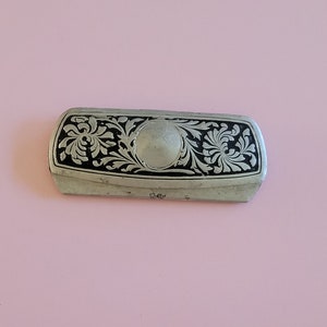 Museum old antique silvered glasses case with hinged lid, spectacles box, metal case, antique Eyewear, beautifully decorated with leaf motifs. image 3