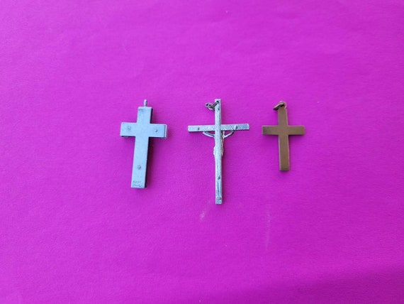 Lot of 3 vintage/antique religious different mate… - image 5