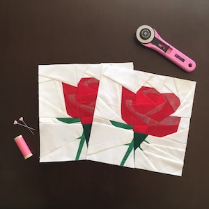 Rosa, motivo a pezzi in carta per fondotinta con blocco trapuntato da 9 pollici