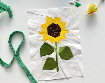 Sunflower Paper Pieced Quilt Block Pattern - 2 Sizes!