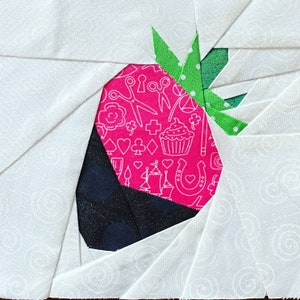 Paper Pieced Strawberry Quilt Pattern: Chocolate Covered Strawberry Pattern