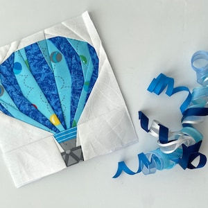 Modello di pezzo di carta di base per mongolfiera da 12 pollici.