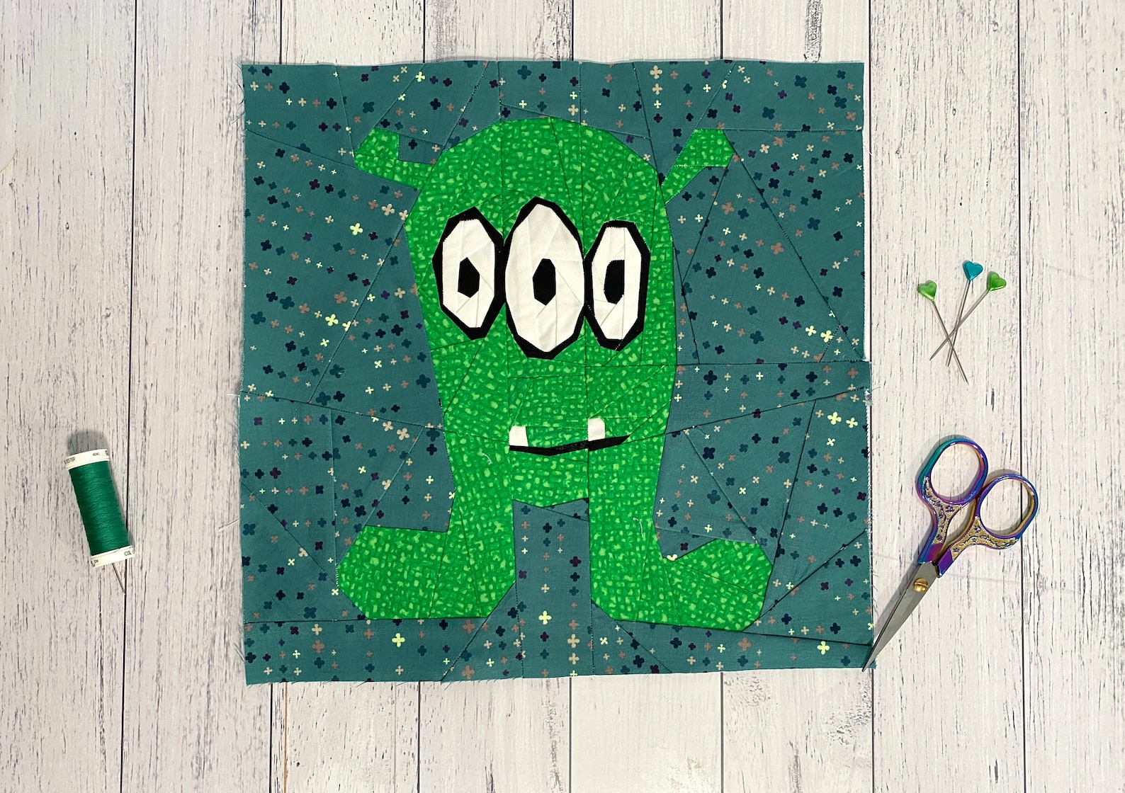 Alien Paper Piece Quilt Pattern - Etsy