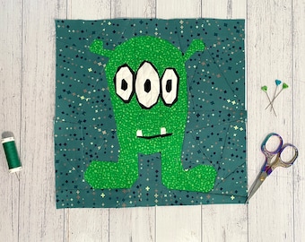 Alien Paper Piece Quilt Pattern