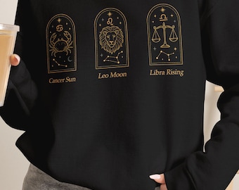 Felpa personalizzata con Sole e Luna nascenti, girocollo personalizzato con i tre principali segni zodiacali, archi celesti dorati, regalo astrologico per chi ama l'astrologia.