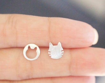 Sterling Silver Cat Studs Earrings, Cute Delicate Cat Earrings, Tiny adorable Silver Kitty Earrings, Cat Lover Gifts, Cute Silver Jewelry
