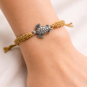 Macrame Turtle Bracelet, Adjustable Boho Charm, Ocean Jewelry