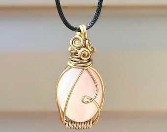 Rose Quartz Pendant Necklace