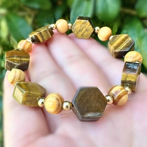 Tiger&#39;s Eye Bracelet, Stretch Beaded Bracelet, Boho Chic Jewelry, Brown Gemstone Bracelet, Unisex Gift Idea
