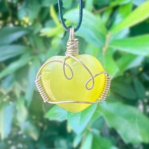Cat&#39;s Eye Stone Necklace Yellow-Green, Layering Necklace, Bohemian Jewelry, Gift for Women, Cat&#39;s Eye Crystal Healing