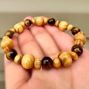 Tiger&#39;s Eye Stone Bracelet, Stretch Beaded Bracelet, Boho Chic Jewelry, Brown Gemstone Bracelet, Unisex Gift Idea