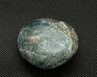 Polychrome Jasper Palm Stone