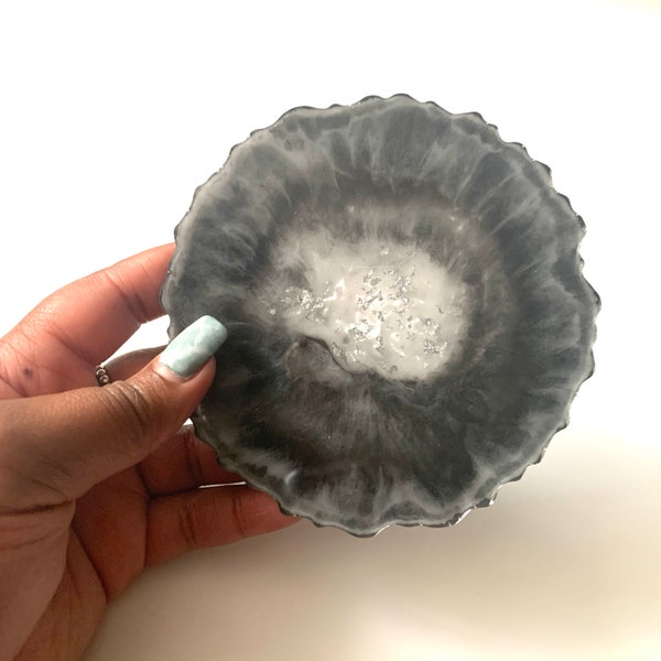 Agate Resin Coasters, Black, Silver & White, Drink Coasters, Housewarming Gift, Office Decor, Wedding Gift, Unique Gift, Home Decor